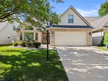 22669 Melissa Lane, Strongsville, OH 44149