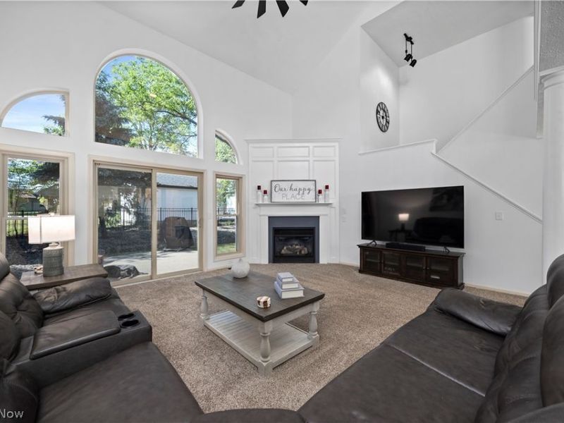 22669 Melissa Lane , Strongsville, OH 44149 Photo 16