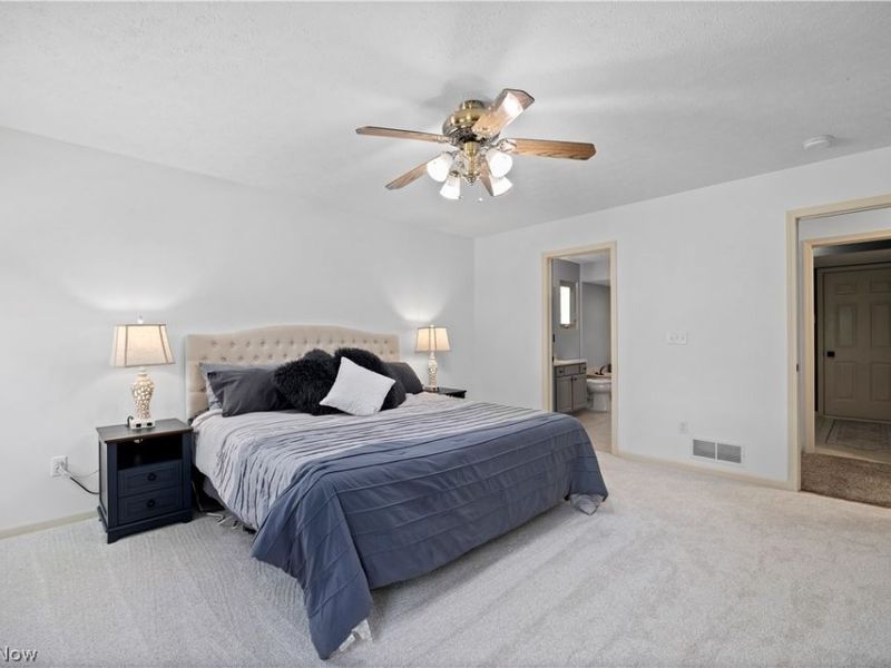 22669 Melissa Lane, Strongsville, OH 44149 Photo 20