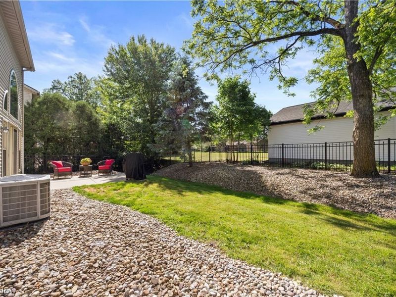 22669 Melissa Lane, Strongsville, OH 44149 Photo 41