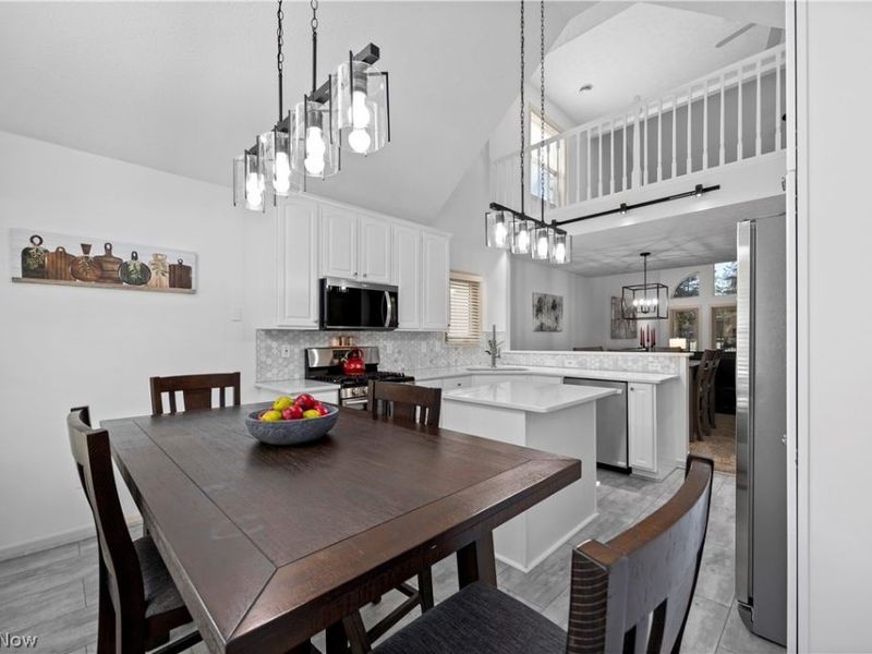22669 Melissa Lane, Strongsville, OH 44149 Photo 9
