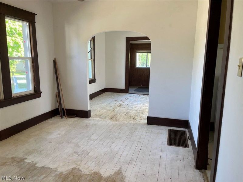 363 Spring Street , Struthers, OH 44471 Photo 10
