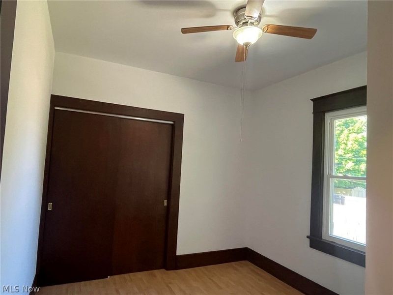 363 Spring Street , Struthers, OH 44471 Photo 17