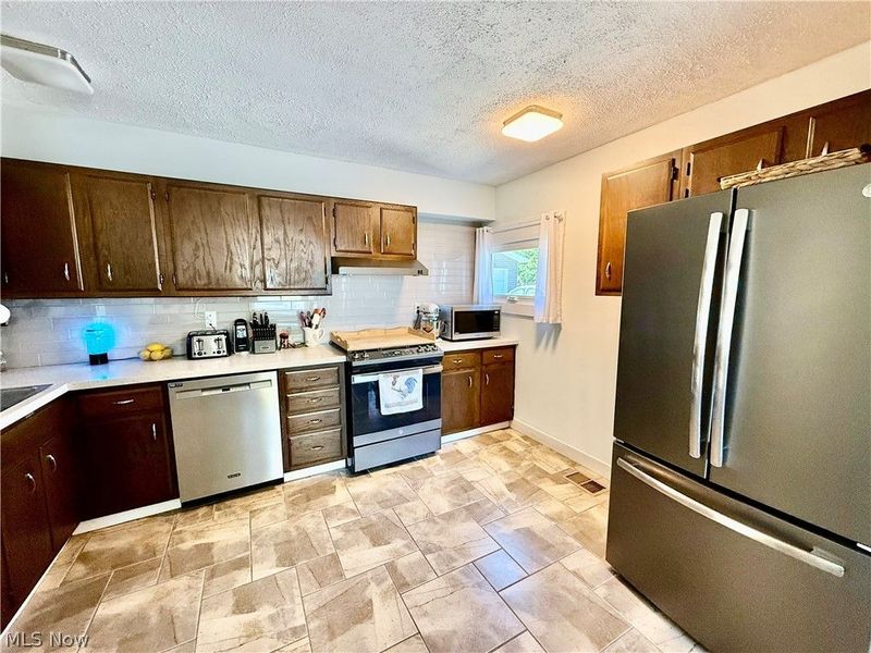 3762 Laurel Road, Brunswick, OH 44212 Photo 12