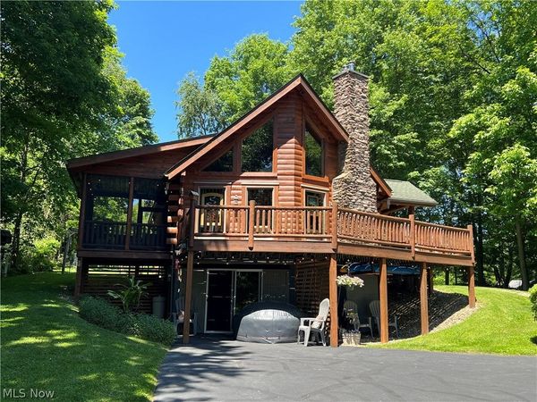 1631 W Buckhorn Drive, Unit 453, Millersburg, OH 44654