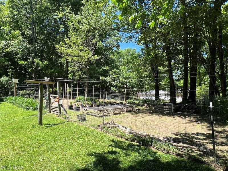 1631 W Buckhorn Drive, Unit 453, Millersburg, OH 44654 Photo 13