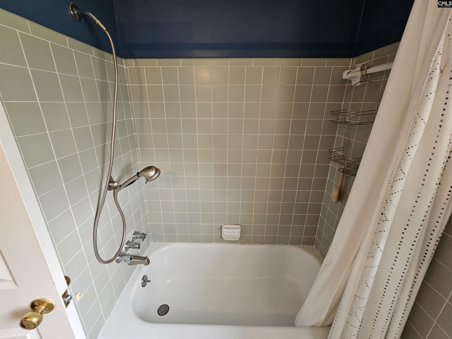 625 Challedon Drive  Photo 20