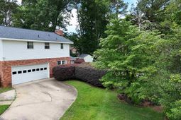 625 Challedon Drive  photo 4