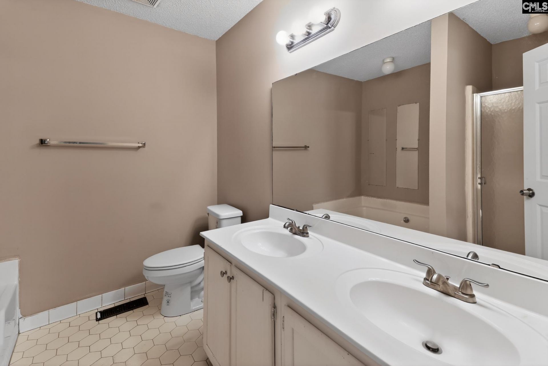 231 Sparkleberry Lane  Photo 24