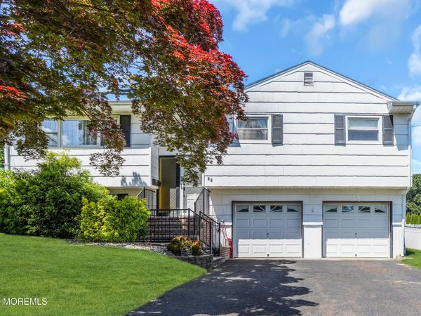 10 4th Street, South River, NJ 08882