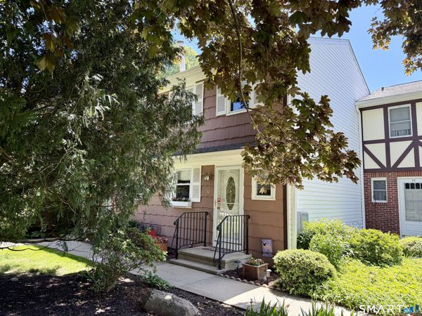 10 East Gate, Unit 10, Hamden, CT 06514