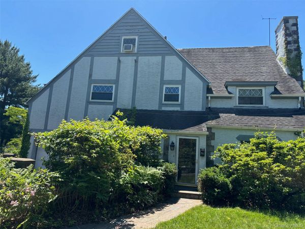 56 Northfield Road , New Rochelle, NY 10804