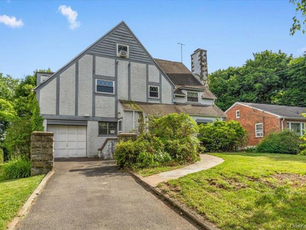 56 Northfield Road , New Rochelle, NY 10804