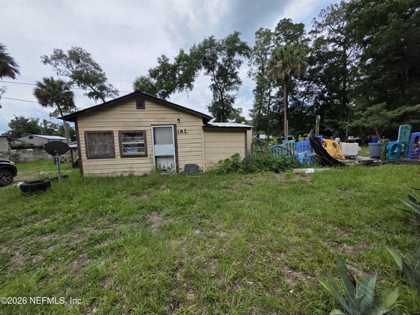 105 BROOKS Street, Pomona Park, FL 32181