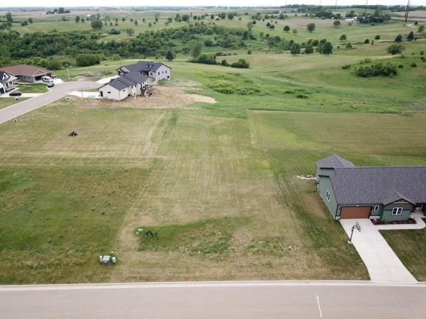 114 Garrett Drive, Barneveld, WI 53507