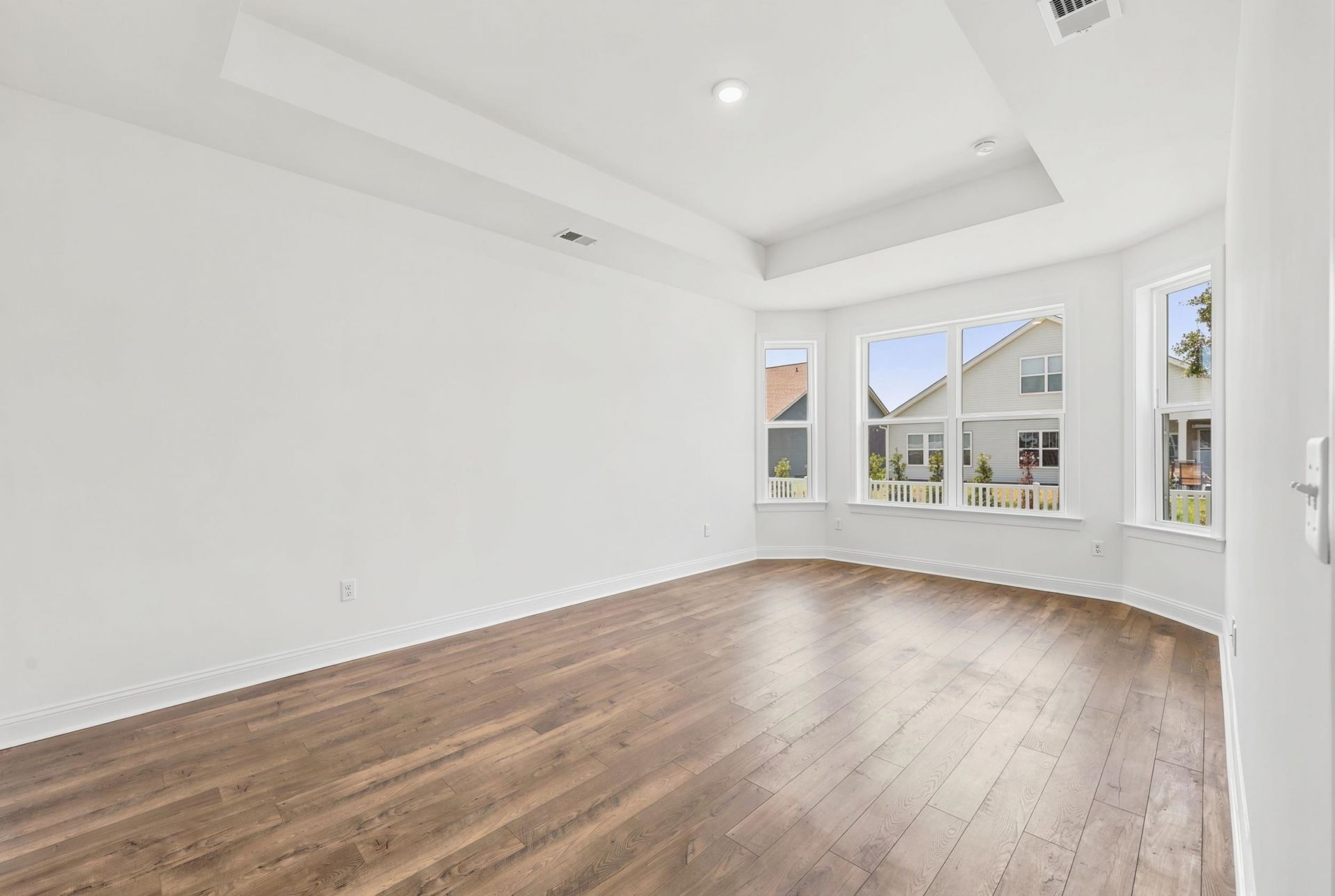 905 Inlet Keys St. Photo 17