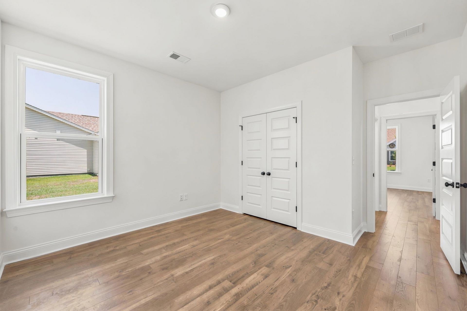 905 Inlet Keys St. Photo 31
