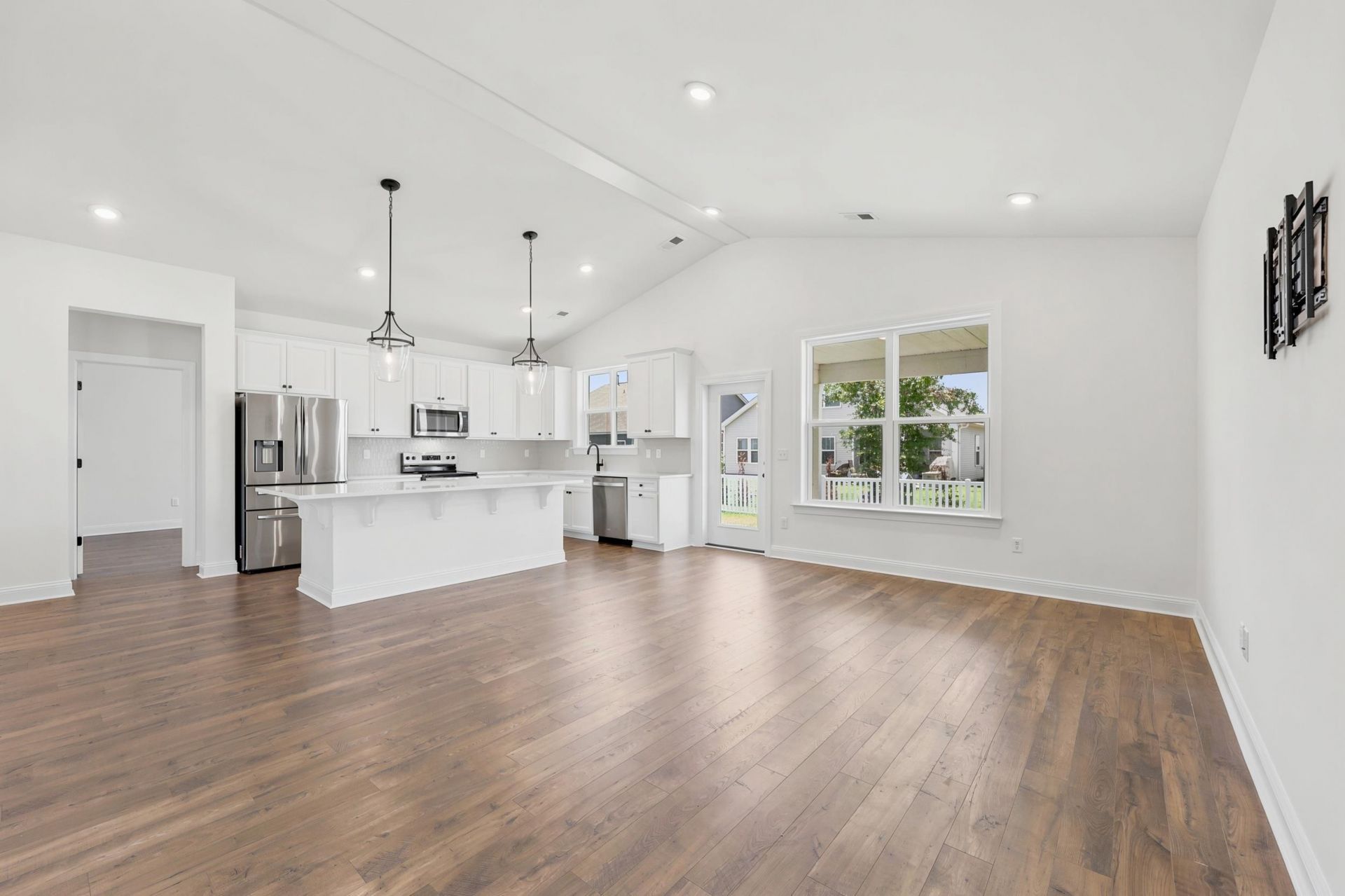 905 Inlet Keys St. Photo 5