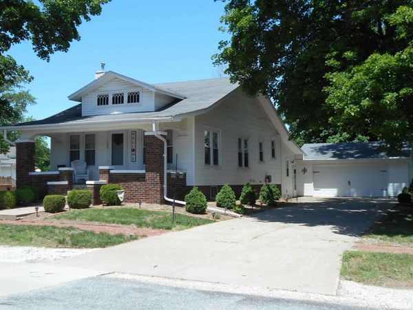220 E MAIN Street, Good Hope, IL 61438
