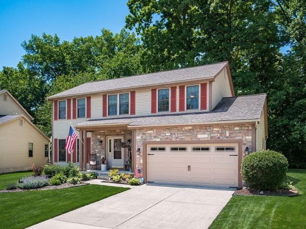 690 Quail Hollow Drive S, Marysville, OH 43040