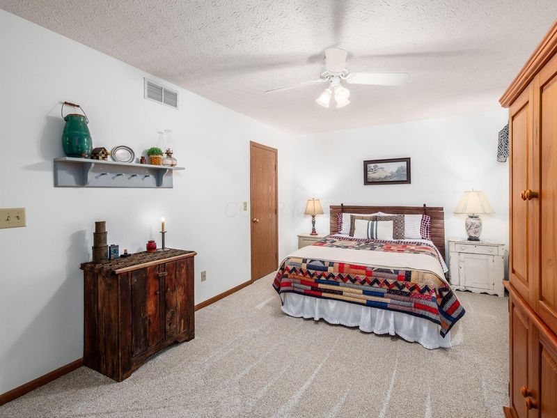 690 Quail Hollow Drive S, Marysville, OH 43040 Photo 31