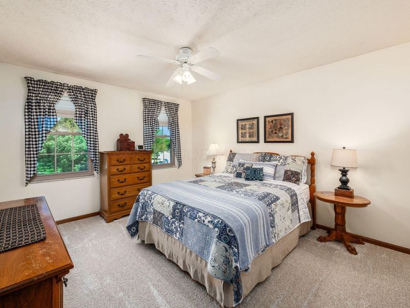 690 Quail Hollow Drive S, Marysville, OH 43040 Photo 32