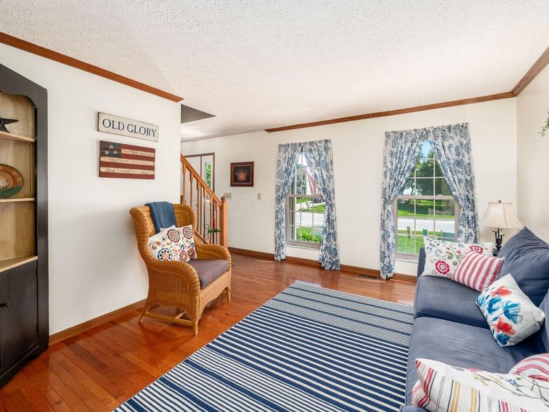 690 Quail Hollow Drive S, Marysville, OH 43040 Photo 9