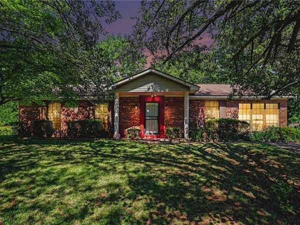 1870 Taffeta Cove , Lithonia, GA 30058