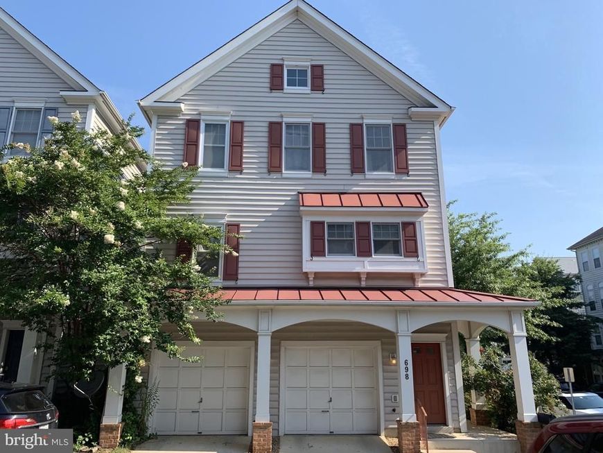 698 Heathwalk Mews, Gaithersburg, MD 20878 Main Photo