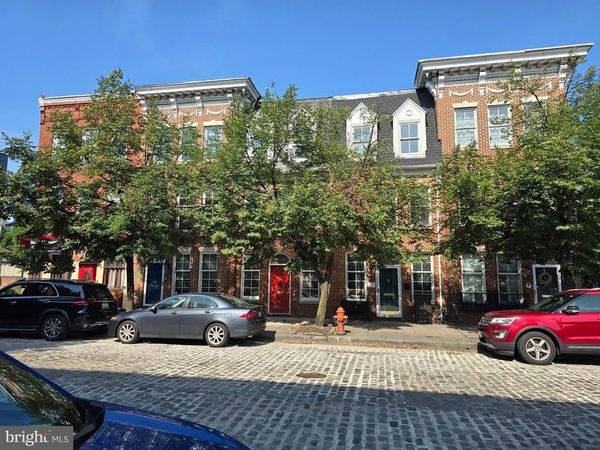 704 S BOND STREET, BALTIMORE, MD 21231