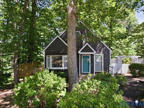 13 Redbridge Terrace , North Chesterfield, VA 23236