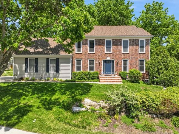 1117 Williamsburg Court, Lawrence, KS 66049