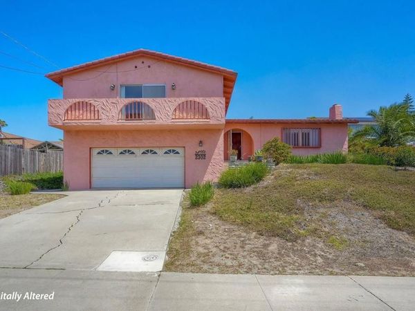 2302 Greenbrier Drive , Oceanside, CA 92054