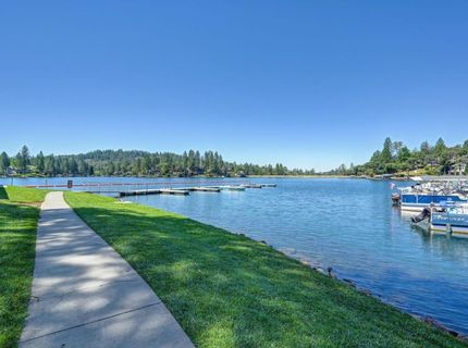 12741 Torrey Pines Dr, Auburn, CA 95602 Photo