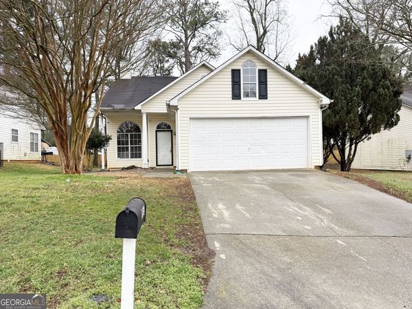1603 Isleworth Circle, Atlanta, GA 30349