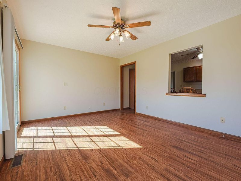 219 Saint Anns Lane , Waverly, OH 45690 Photo 16