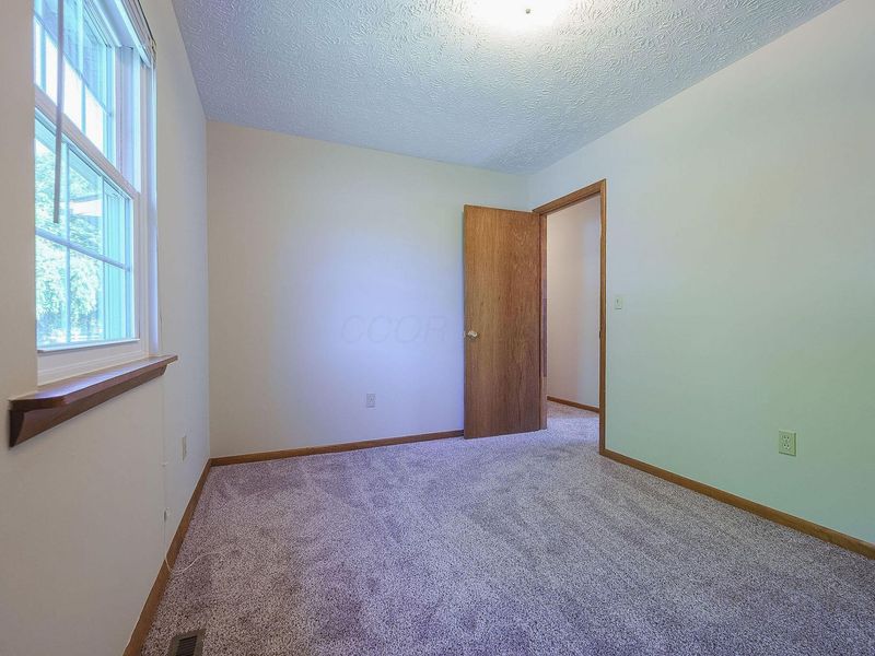 219 Saint Anns Lane , Waverly, OH 45690 Photo 27