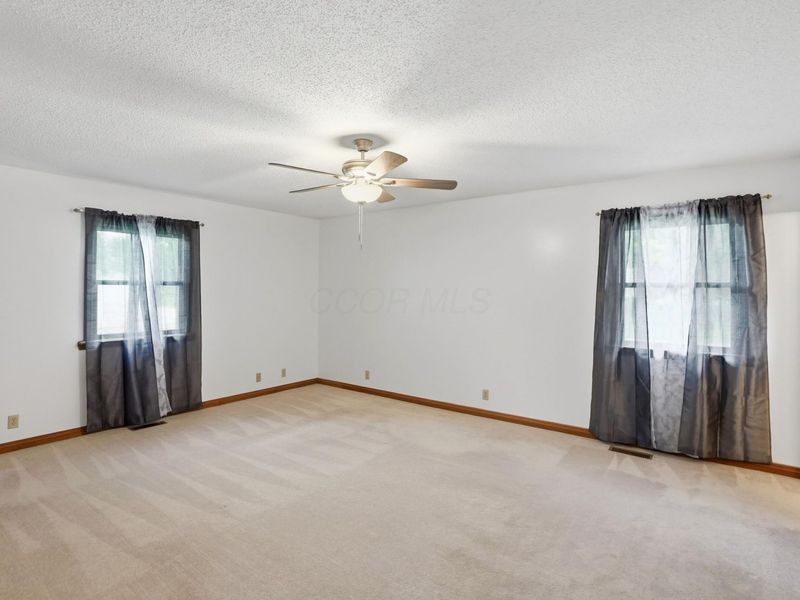 1421 Clubwood, Washington Court House, OH 43160 Photo 19