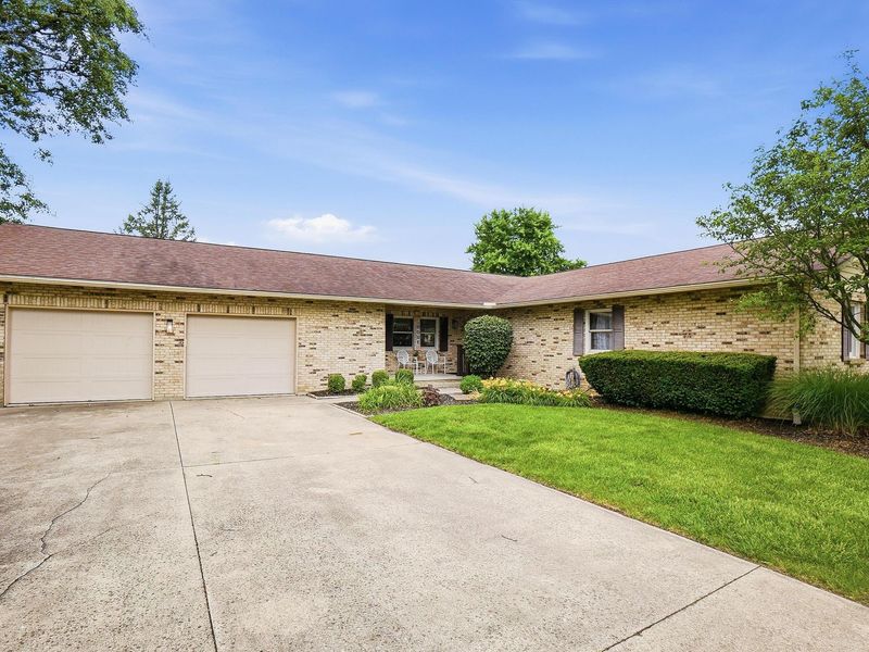 1421 Clubwood, Washington Court House, OH 43160 Photo 4