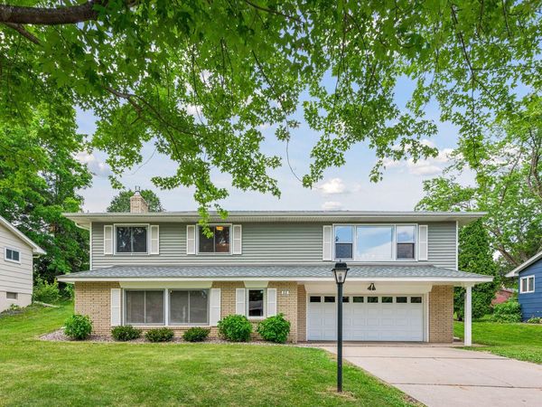 88 Battle Creek Place , Saint Paul, MN 55119