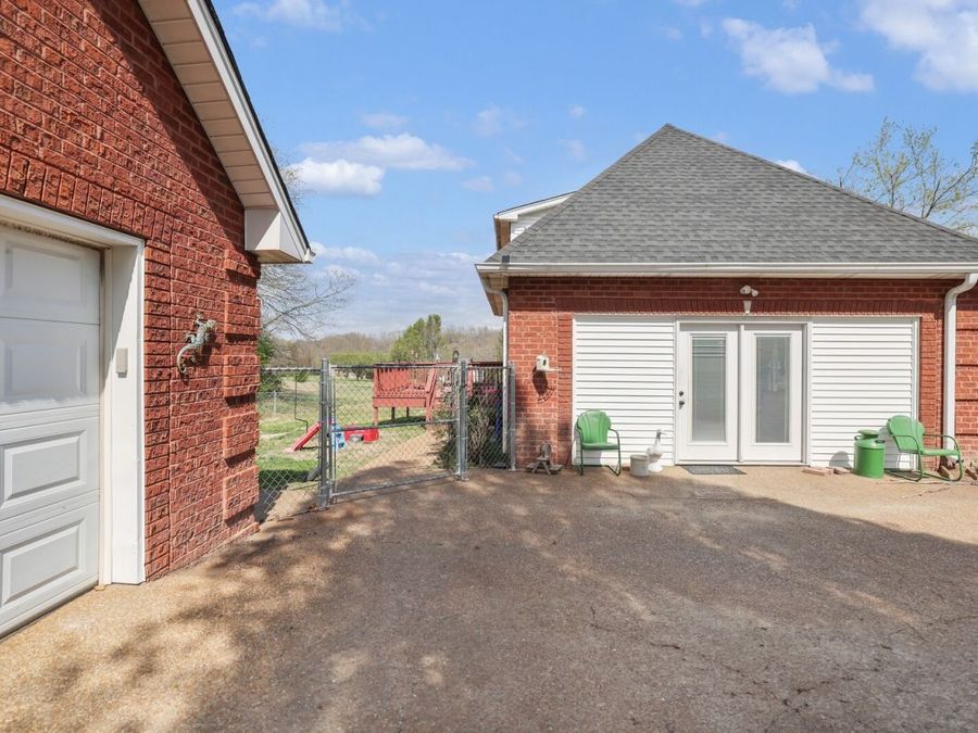 Property Image 48