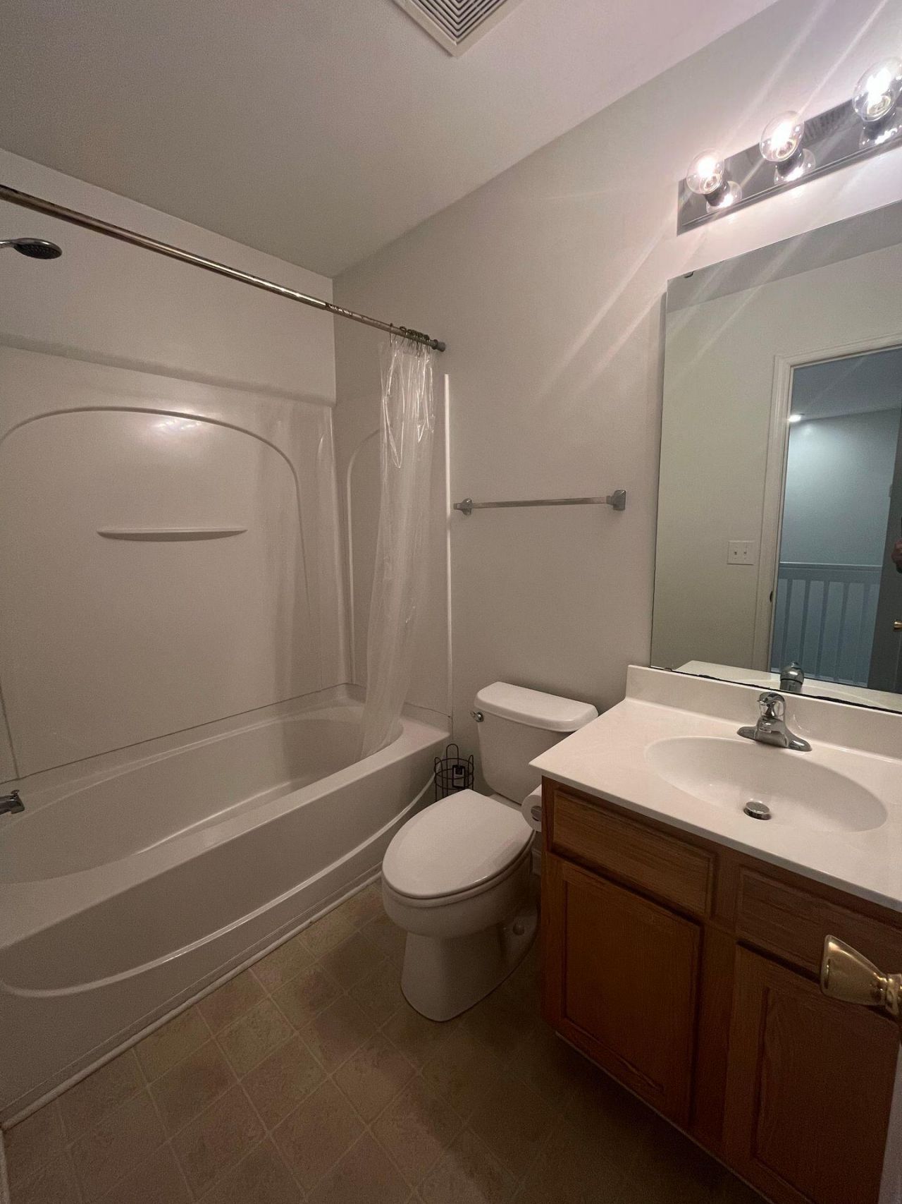 101 Brockman Way Photo 6