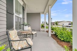 582 Marsh Cove Circle photo 4