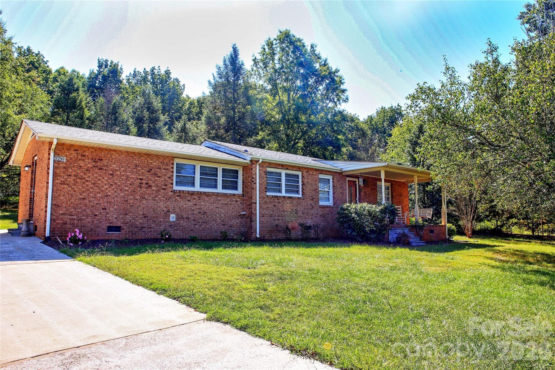 5291 E Bandys Crossroads Road , Catawba, NC 28609 Main Photo