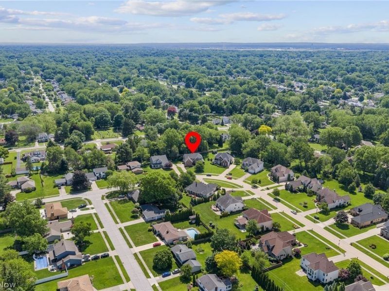 3119 Laura Lane , Westlake, OH 44145 Photo 2