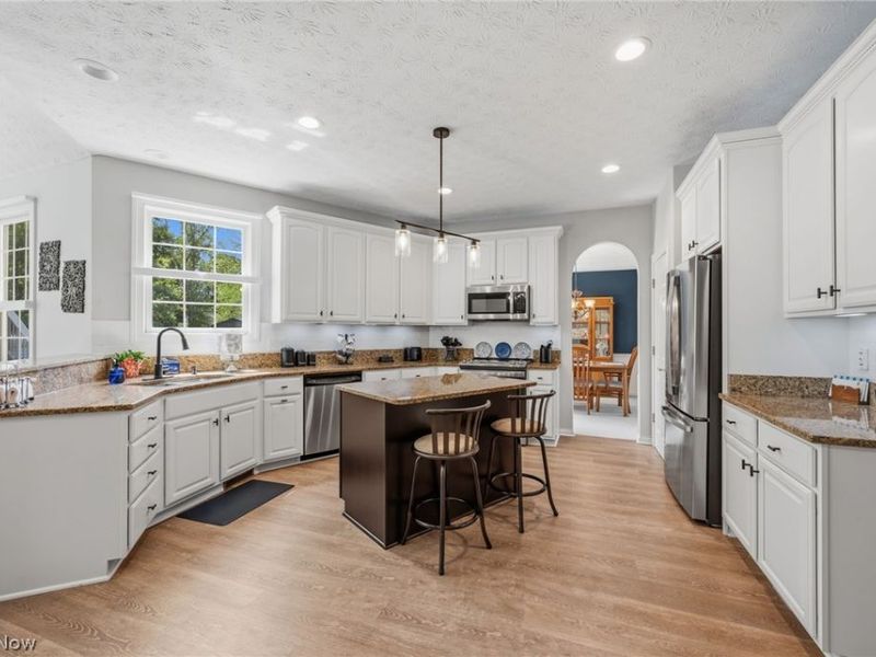 3119 Laura Lane , Westlake, OH 44145 Photo 5