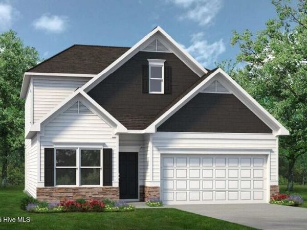412 Barter Drive, Vass, NC 28394