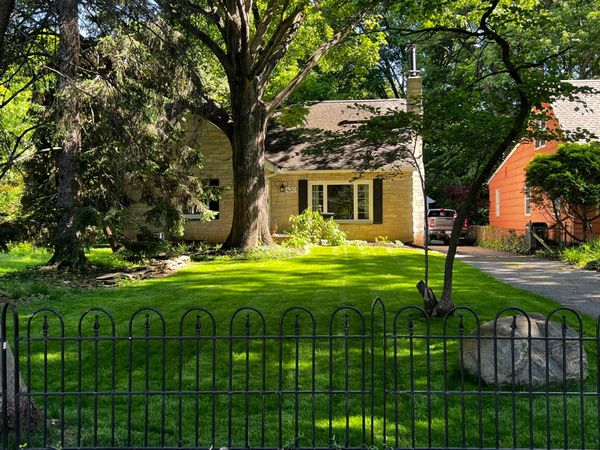 430 Canyon Drive N, Columbus, OH 43214
