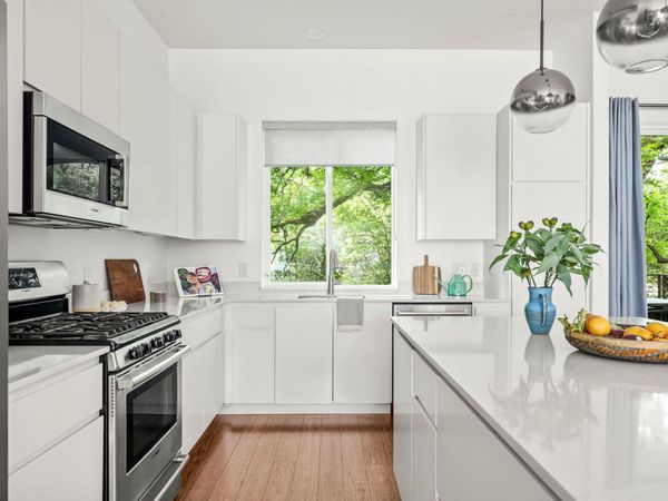 1801 E 2nd ST, Unit 9, Austin, TX 78702