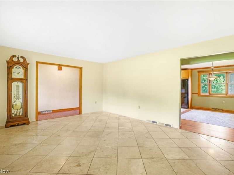 5715 Comanche Street NW, North Canton, OH 44720 Photo 8